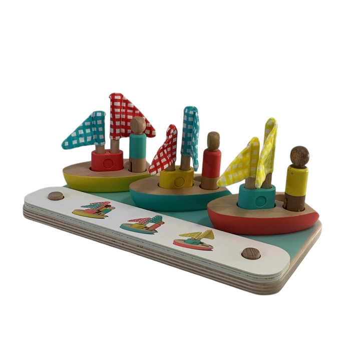 Shop Lovevery The Analyst Play Kit at Goodbuygears