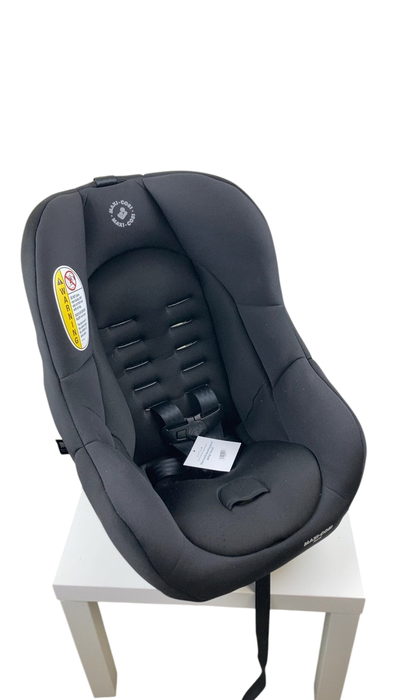 Shop Maxi-Cosi Romi 2-in-1 Convertible Car Seat, 2024, Essential Black at Goodbuygears
