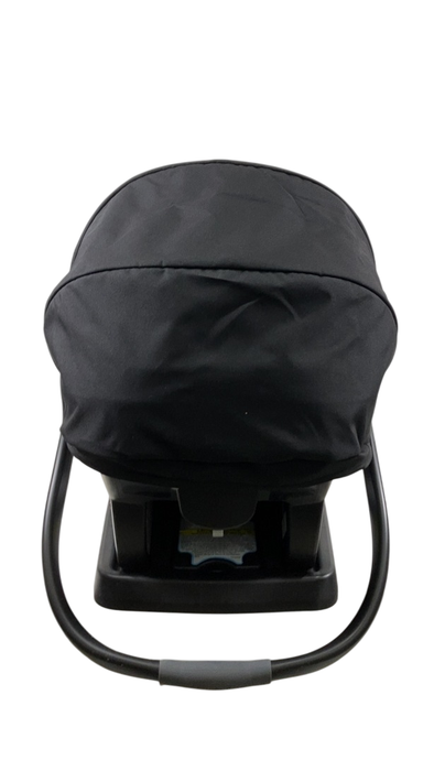 Shop Graco Snugride Snuglock 35 Infant Car Seat, 2022, Harleigh Fashion at Goodbuygears
