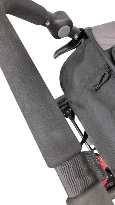 Shop BOB Revolution Flex 3.0 Single Jogging Stroller, 2022, Graphite Black at Goodbuygears