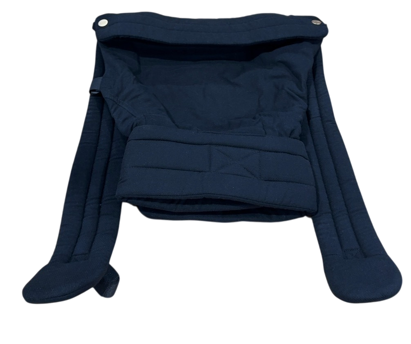 Shop Mabē The Monarch Carrier, Ebony at Goodbuygears