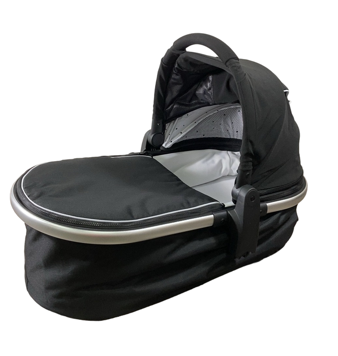 Shop Mockingbird Bassinet, Black at Goodbuygears