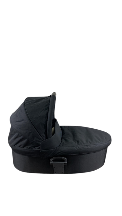 Shop Mamas & Papas Sola2 Bassinet, Black at Goodbuygears