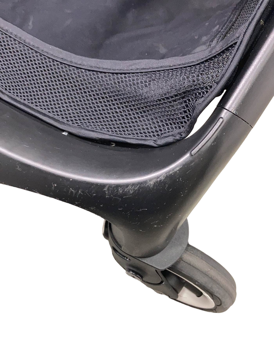 Shop Bugaboo Butterfly Stroller, Midnight Black, 2023 at Goodbuygears