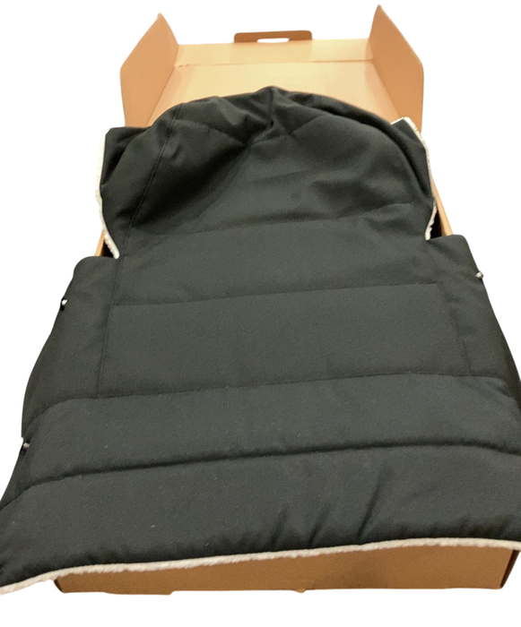 Shop Stokke YOYO 0+ Newborn Pack, Black at Goodbuygears