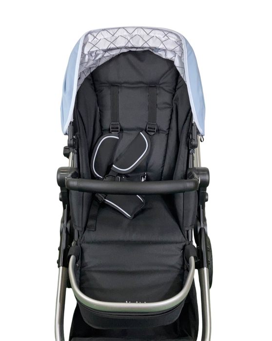 Shop Mockingbird Single to Double 2.0 Stroller, 2024, Silver with Black Leather, Windowpane, Sky at Goodbuygears