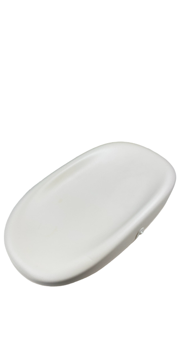 Shop Hatch Grow Smart Changing Pad, White at Goodbuygears
