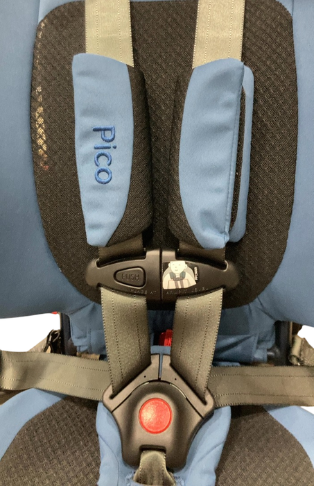 Shop WAYB Pico Portable Car Seat, 2023, Midnight Sky at Goodbuygears