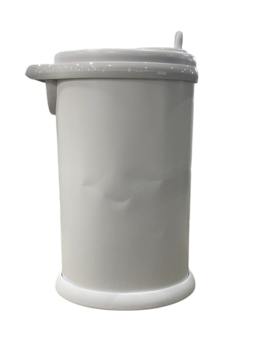 Shop Ubbi Diaper Pail, Matte White at Goodbuygears