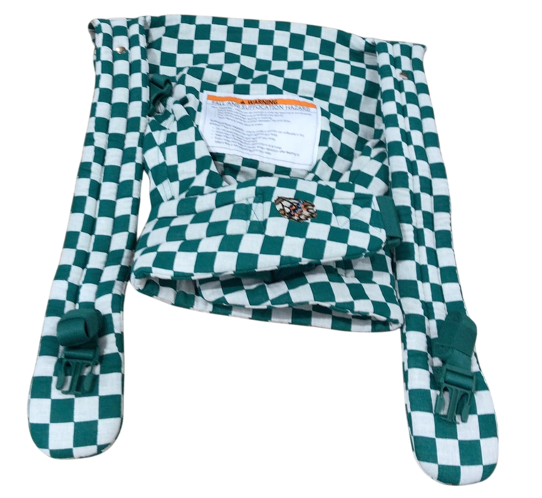 Shop Mabē The Monarch Carrier, Evergreen Check at Goodbuygears