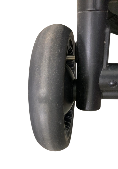 Shop Stokke YOYO3 Complete Stroller, 2024, Black, Black at Goodbuygears