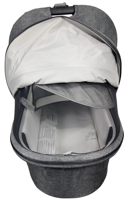Shop UPPAbaby Bassinet V3, Greyson (Charcoal Mélange) at Goodbuygears