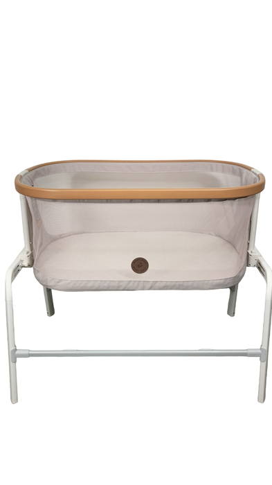 Shop Maxi-Cosi Iora Bedside Bassinet, Horizon Sand at Goodbuygears