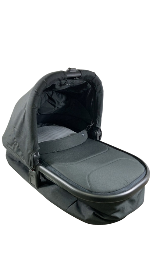 Shop UPPAbaby Bassinet V3, Jake (Charcoal) at Goodbuygears