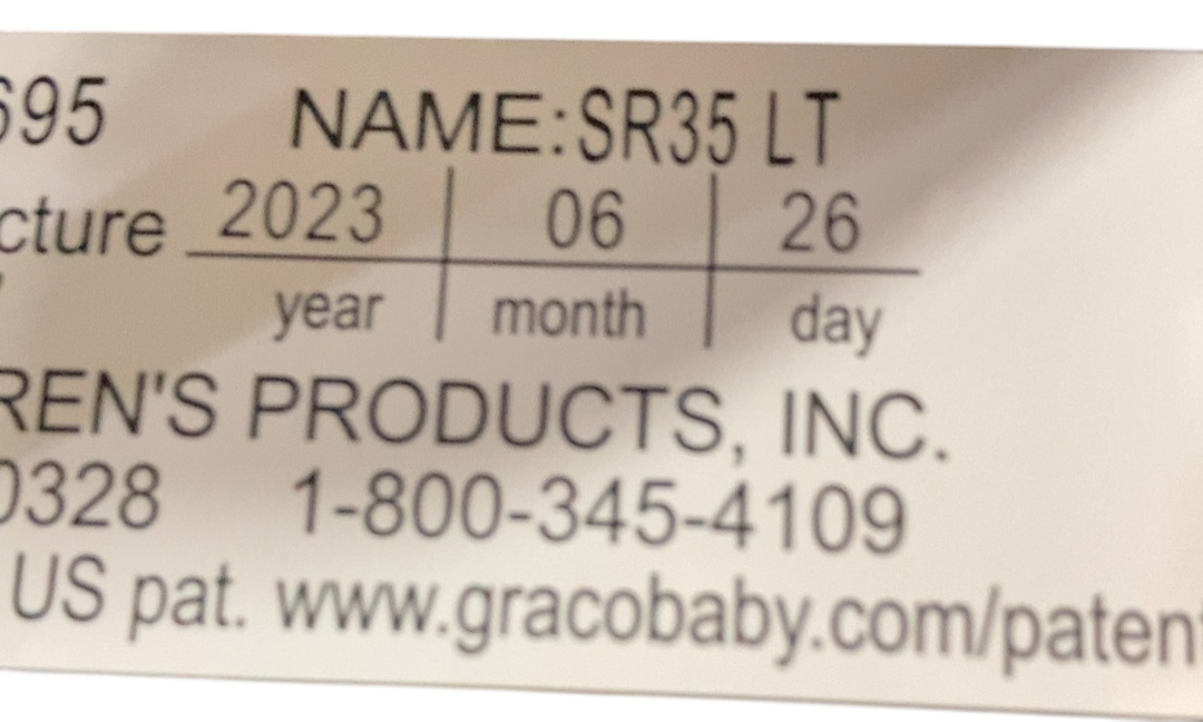 Shop Graco Snugride 35 Lite Infant Car Seat, 2023, Hemlock at Goodbuygears