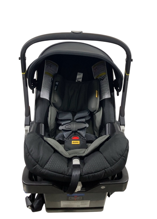 Shop Doona Infant Car Seat & Stroller Combo, 2024, Nitro Black at Goodbuygears