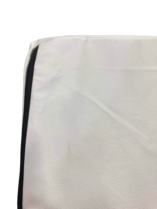 Foamnasium Blocksy Mini Kids Couch, White