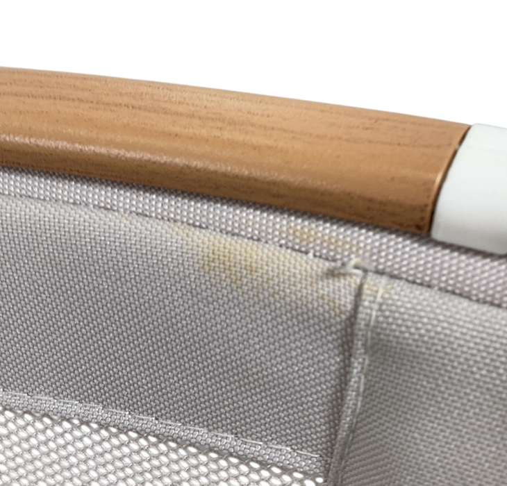 Shop Maxi-Cosi Iora Bedside Bassinet, Horizon Sand at Goodbuygears