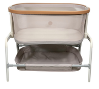 Shop Maxi-Cosi Iora Bedside Bassinet, Horizon Sand at Goodbuygears