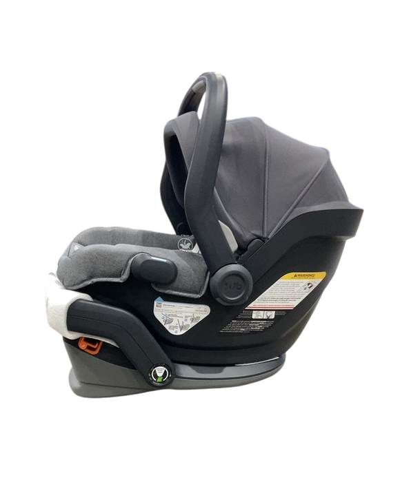 Shop UPPAbaby MESA V2 Infant Car Seat, Greyson (Charcoal Melange), 2024 at Goodbuygears