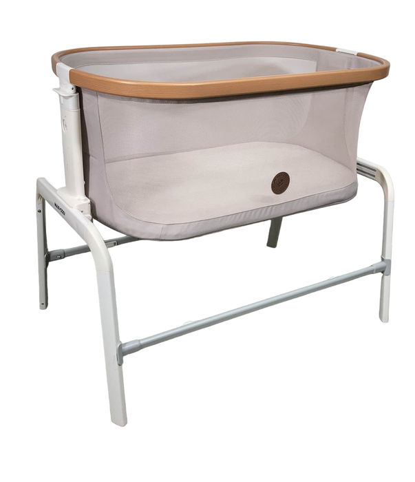 Shop Maxi-Cosi Iora Bedside Bassinet, Horizon Sand at Goodbuygears