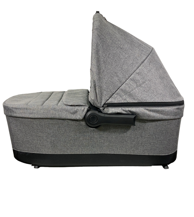 Shop Thule Sleek Bassinet, Grey Melange at Goodbuygears