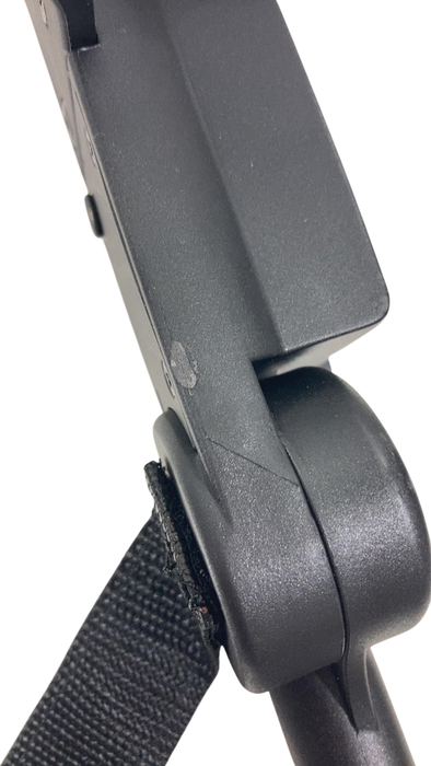 Shop Mockingbird Car Seat Adapter 5-in-1, 1.0 at Goodbuygears