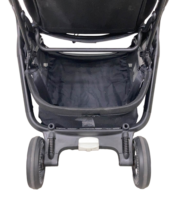 Shop Bugaboo Butterfly Stroller, 2023, Midnight Black at Goodbuygears
