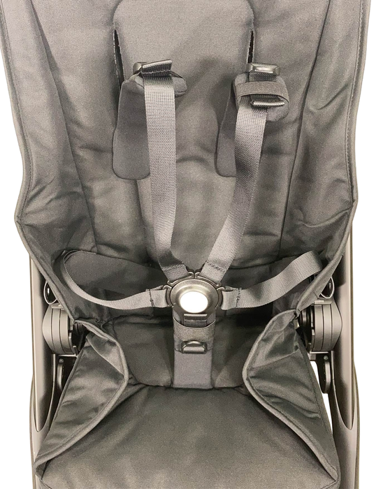 Shop Bugaboo Dragonfly Stroller, Midnight Black, Black, 2023 at Goodbuygears