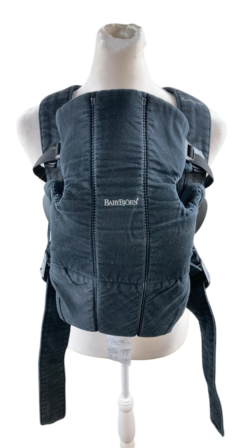 Shop BabyBjorn Baby Carrier Mini, Black Cotton at Goodbuygears