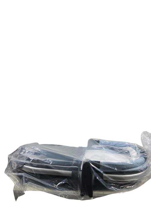 Shop Mockingbird Bassinet 2.0, Sky at Goodbuygears