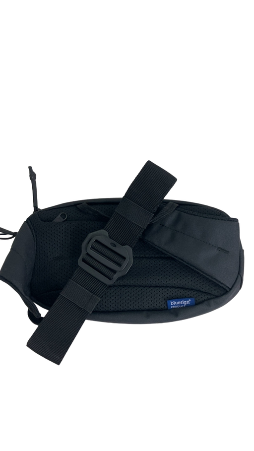 Shop Thule Aion Sling Bag, Black at Goodbuygears