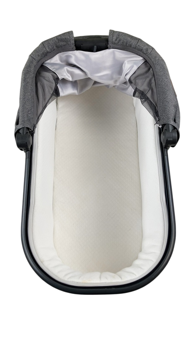 Shop UPPAbaby VISTA V2 Stroller, 2023, Greyson (Charcoal Melange) at Goodbuygears