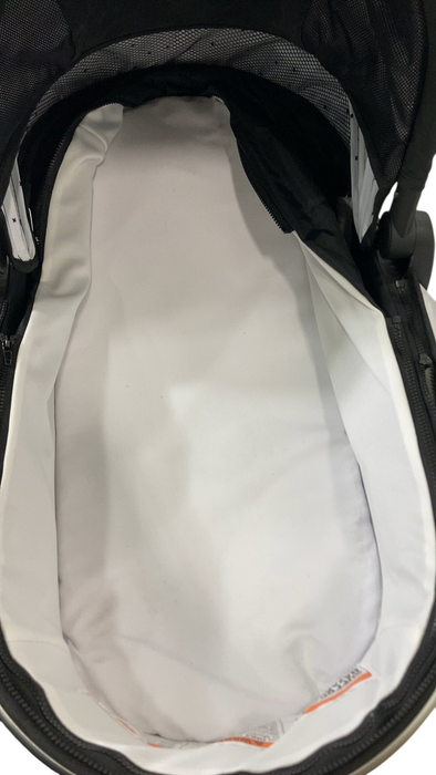 Shop Mockingbird Bassinet 2.0, Black at Goodbuygears