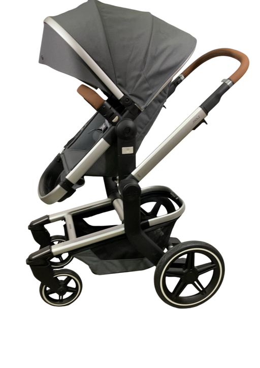 Shop Joolz Day+ Stroller, 2022, Gorgeous Grey at Goodbuygears