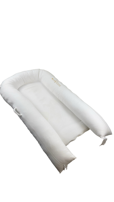 Shop DockATot Grand Dock, Pristine White at Goodbuygears