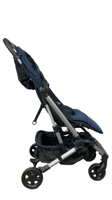 Shop Colugo Compact Stroller, 2023, Navy at Goodbuygears