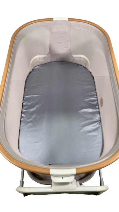 Shop Maxi-Cosi Iora Bedside Bassinet, Horizon Sand at Goodbuygears