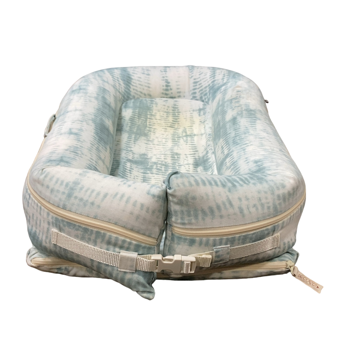 Shop DockATot Deluxe+ Dock, Marine Shibori at Goodbuygears