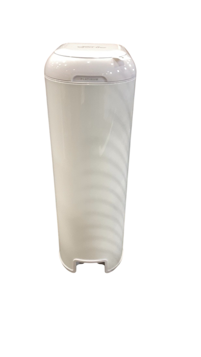 Shop Diaper Genie Platinum Pail Gift Set, Lily White at Goodbuygears