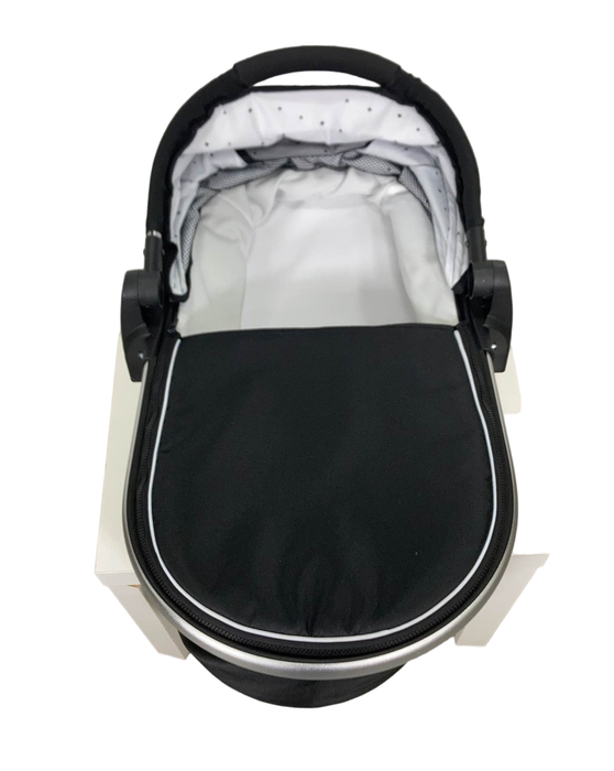 Shop Mockingbird Bassinet, Black at Goodbuygears