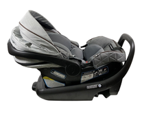 Shop Graco Premier Snugride Snugfit 35 XT Infant Car Seat, Midtown, 2024 at Goodbuygears