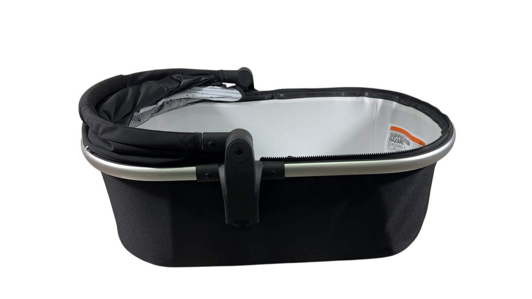 Shop Mockingbird Bassinet, Black at Goodbuygears