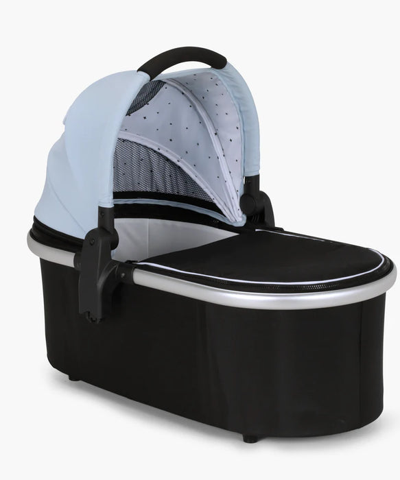 Shop Mockingbird Bassinet 2.0, Sky at Goodbuygears