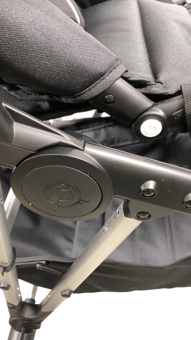 Shop Mockingbird Single to Double 2.0 Stroller, 2025, Black, Silver With Penny Leather, Windowpane at Goodbuygears