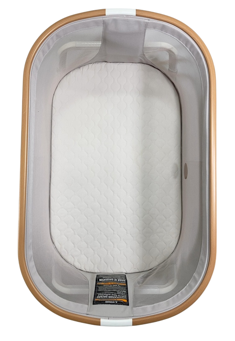 Shop Maxi-Cosi Iora Bedside Bassinet, Horizon Sand at Goodbuygears