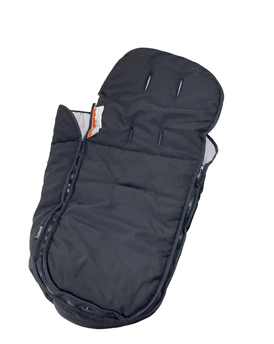 Shop Mockingbird Footmuff at Goodbuygears