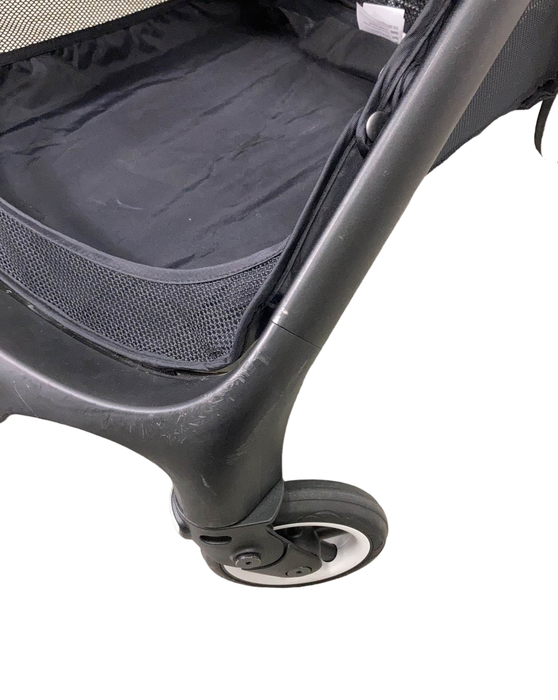 Shop Bugaboo Butterfly Stroller, 2022, Stormy Blue at Goodbuygears