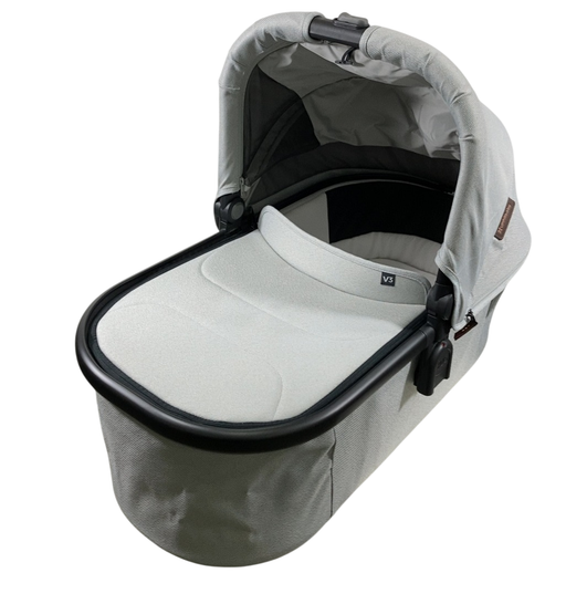 Shop UPPAbaby Bassinet V3, Savannah (Pearl Gray Jacquard) at Goodbuygears