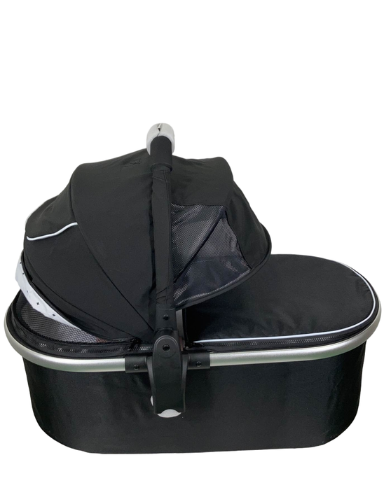 Shop Mockingbird Bassinet 2.0, Black at Goodbuygears